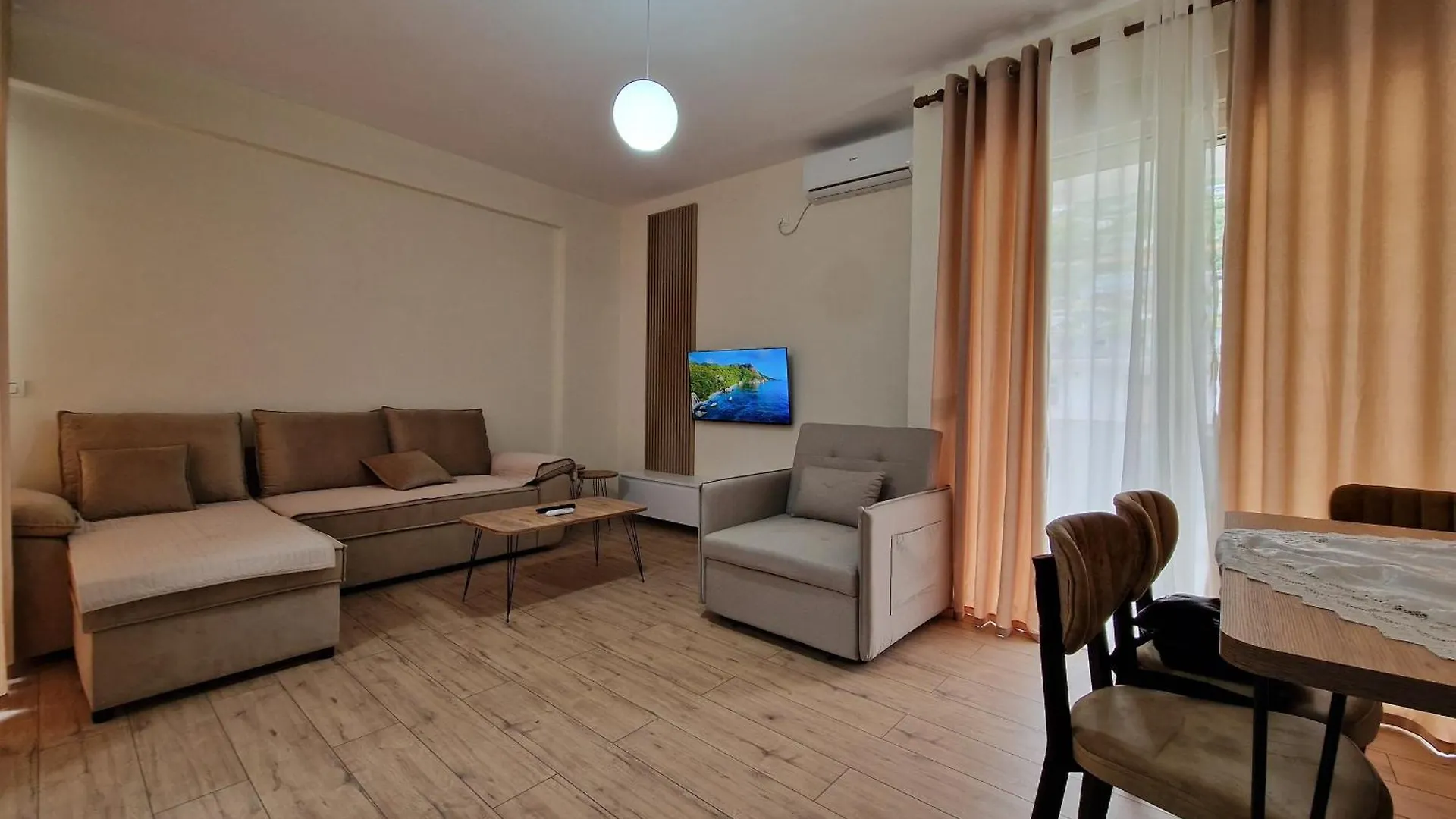 דירות Vlorë Ajlamia